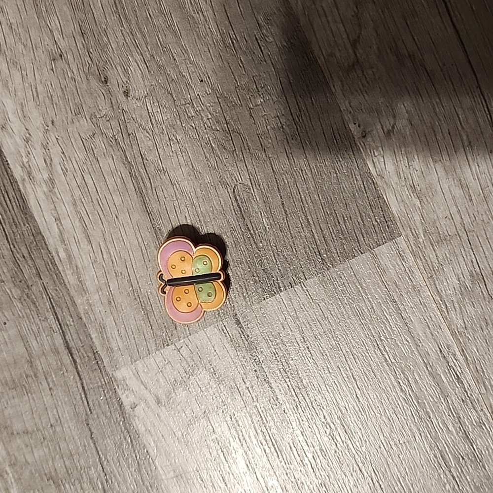 Butterfly croc‎ charm